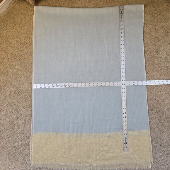 NWOT Cashmere Scarf GOLD & Blue - Picture 8 of 8